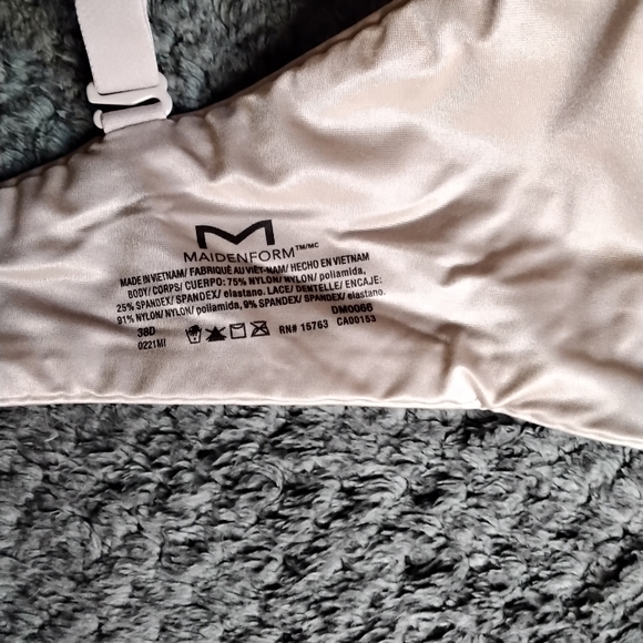 Maidenform push up bra, 38D - Picture 6 of 7